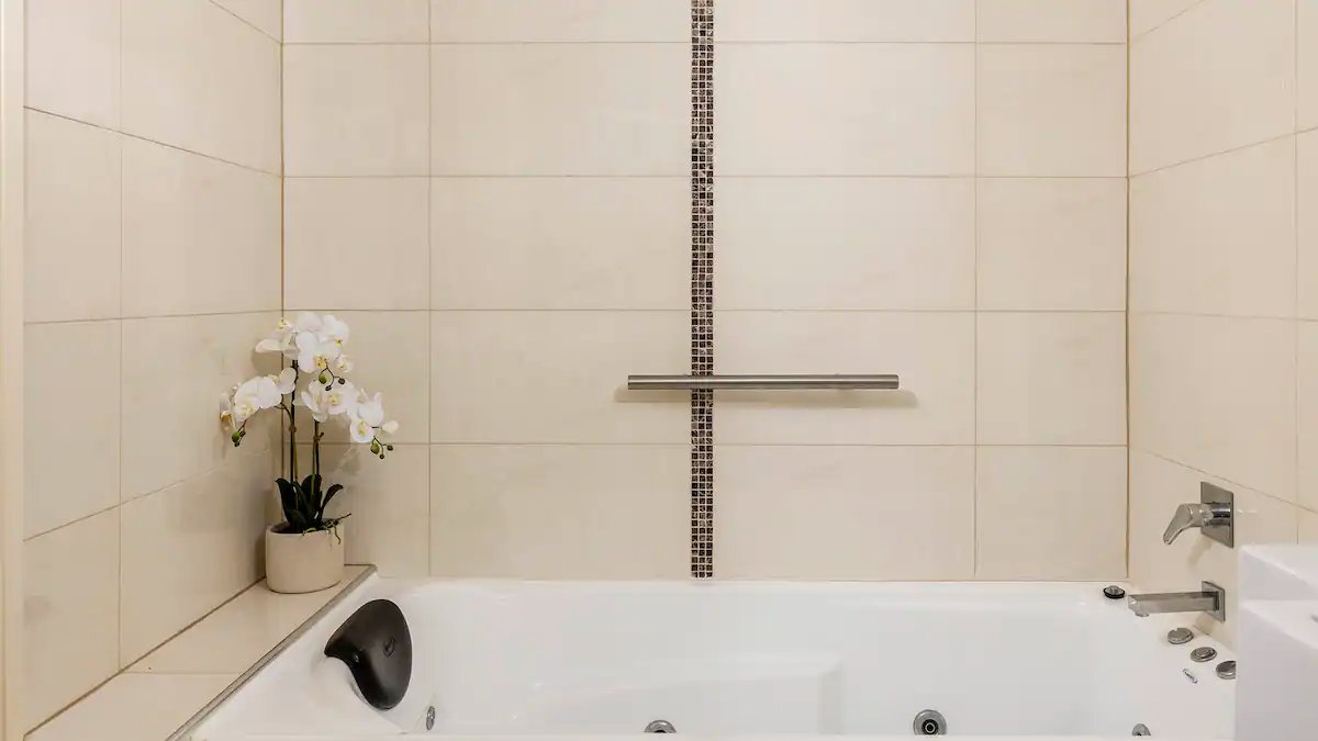 19 Graham Street BOAT HARBOUR 19