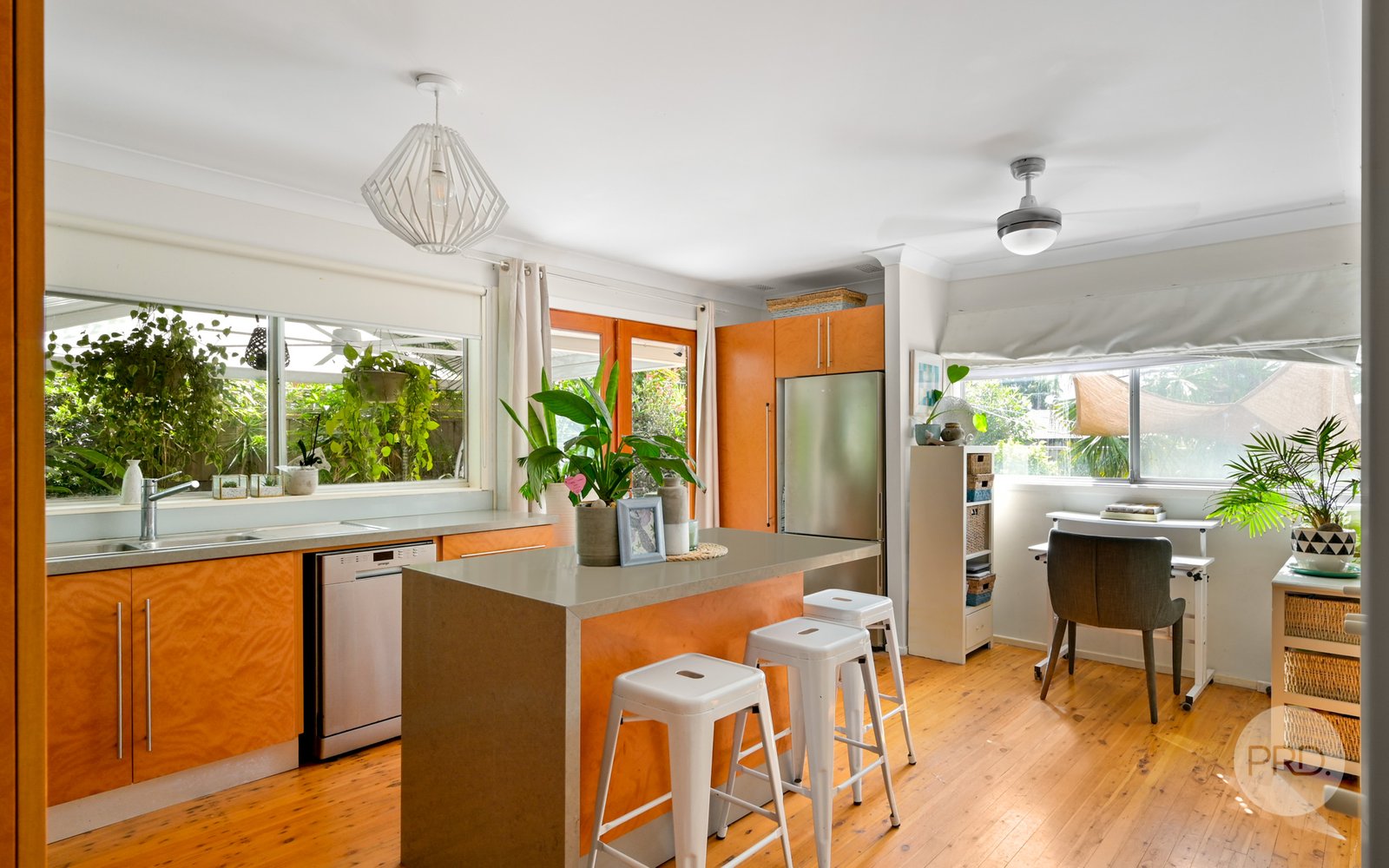 19 Grandview Street SOUTH PENRITH 5
