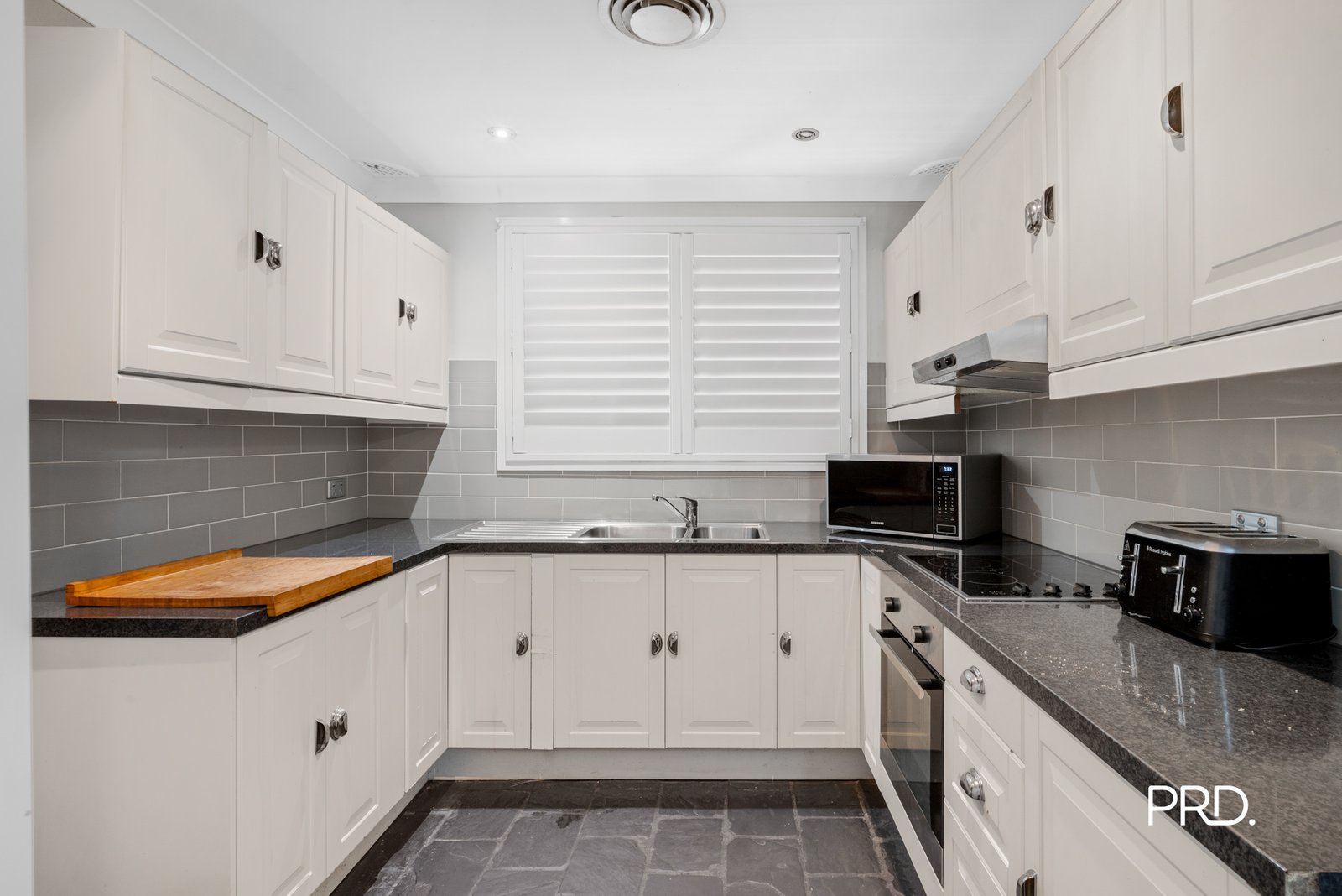 19 Greendale Road WALLACIA 4