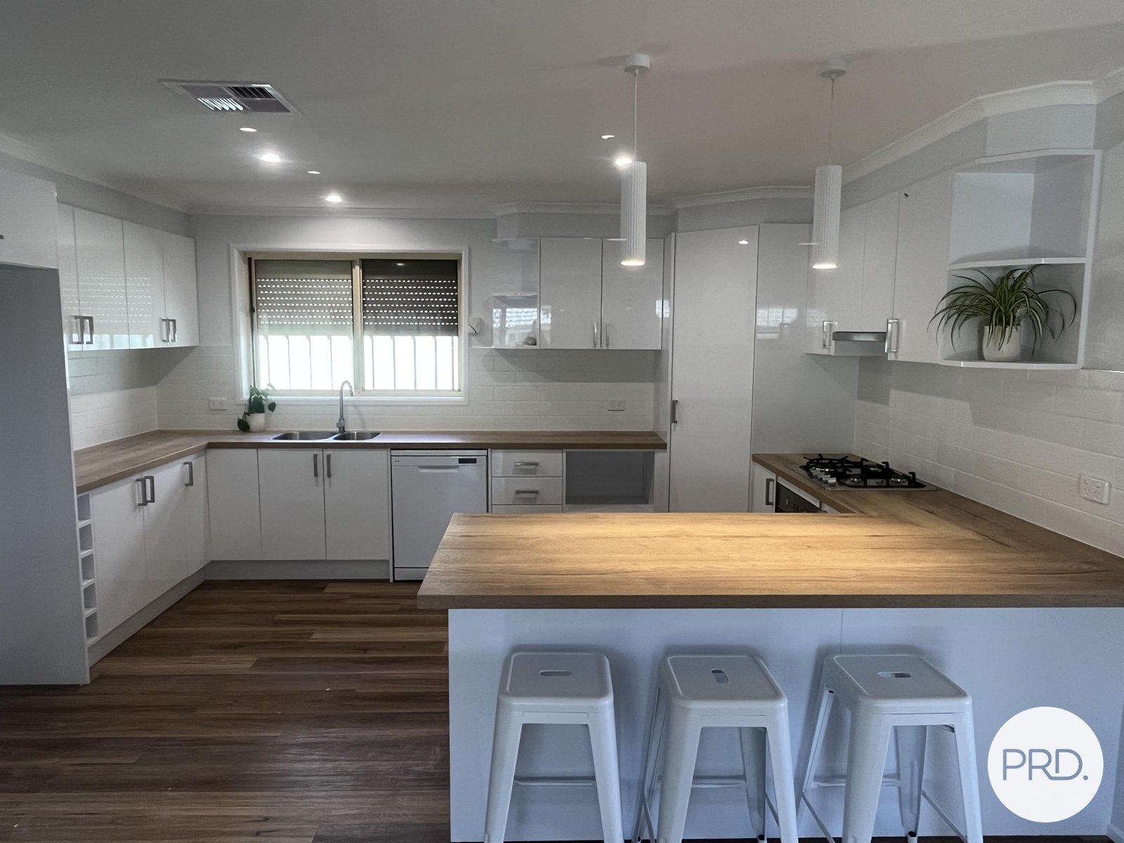 19 Handel Street GLENROY 2