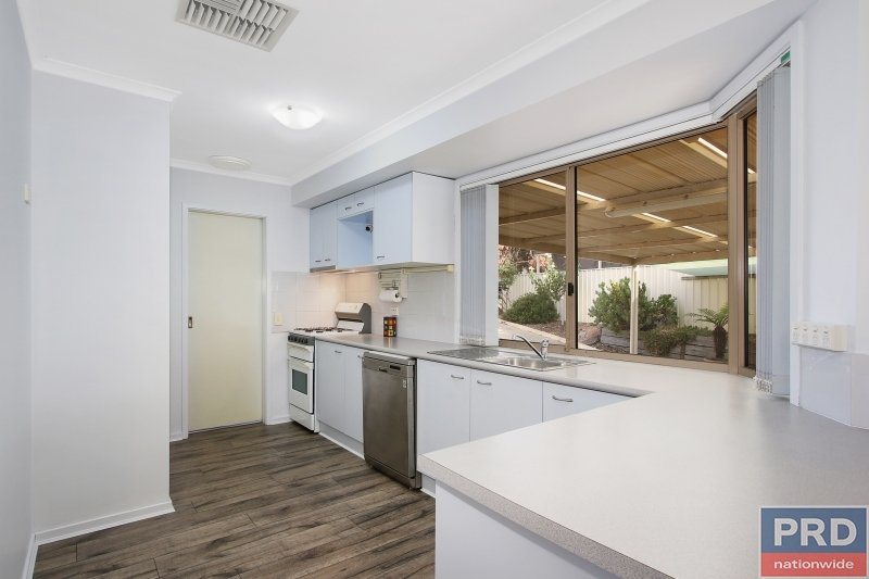 19 Hartigan Street THURGOONA 3
