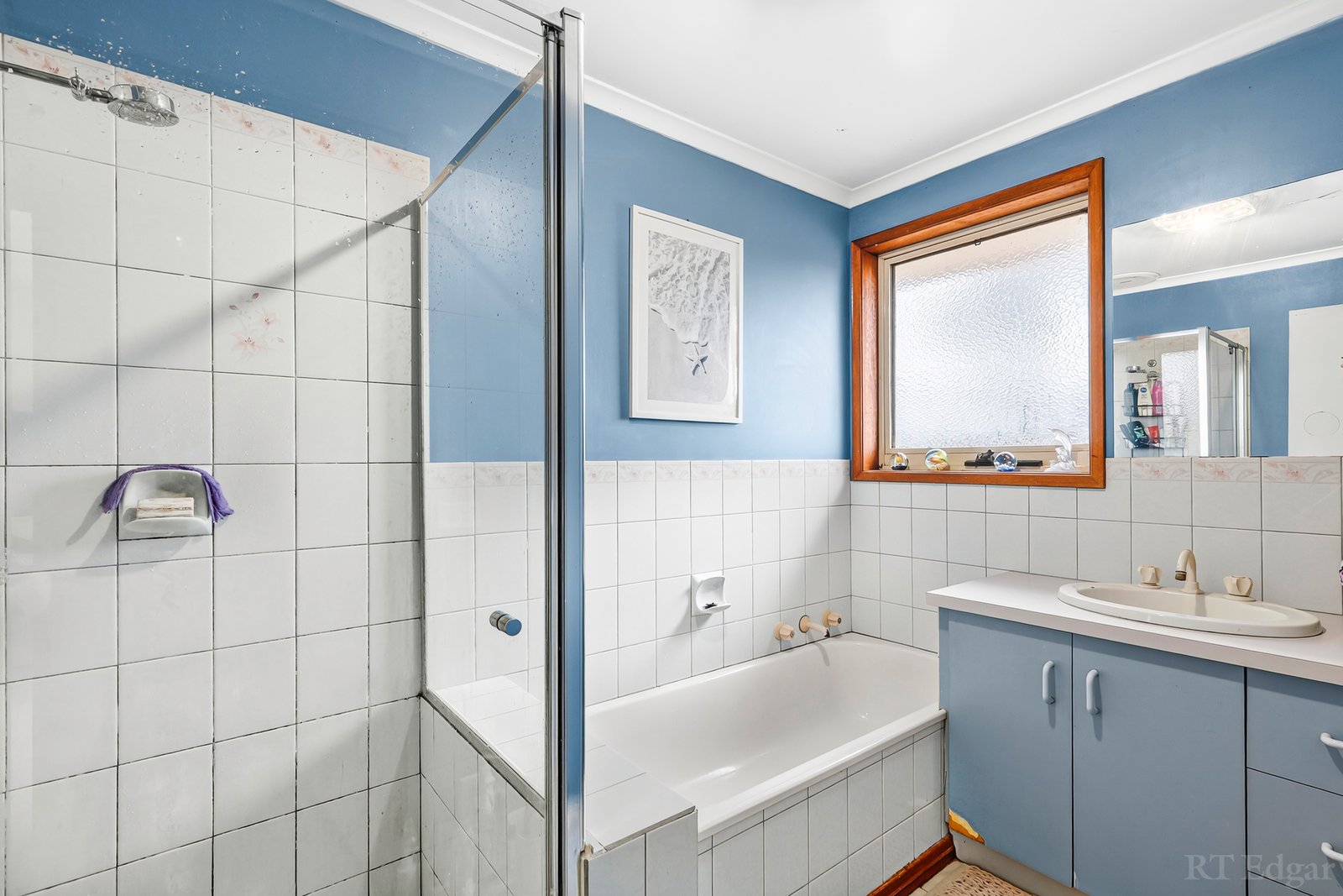 Real Estate and Property in 19 Heytesbury Drive, Leopold, VIC