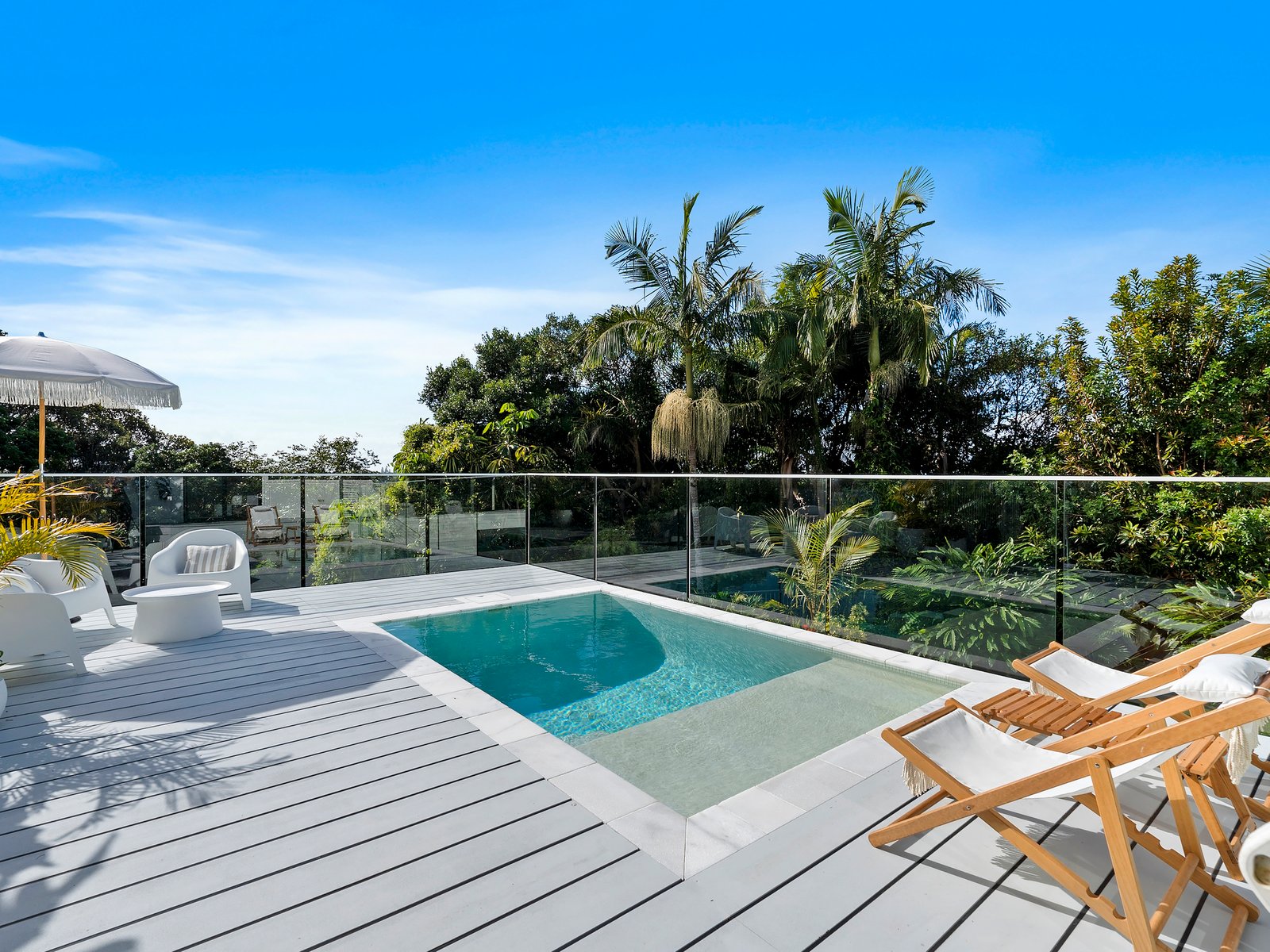 19 Hibiscus Parade BANORA POINT 26