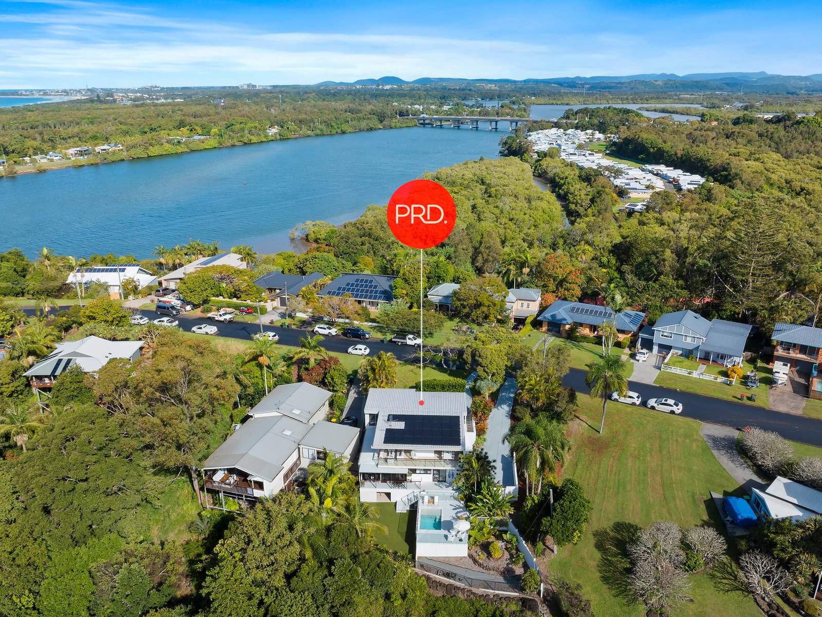 19 Hibiscus Parade BANORA POINT 30