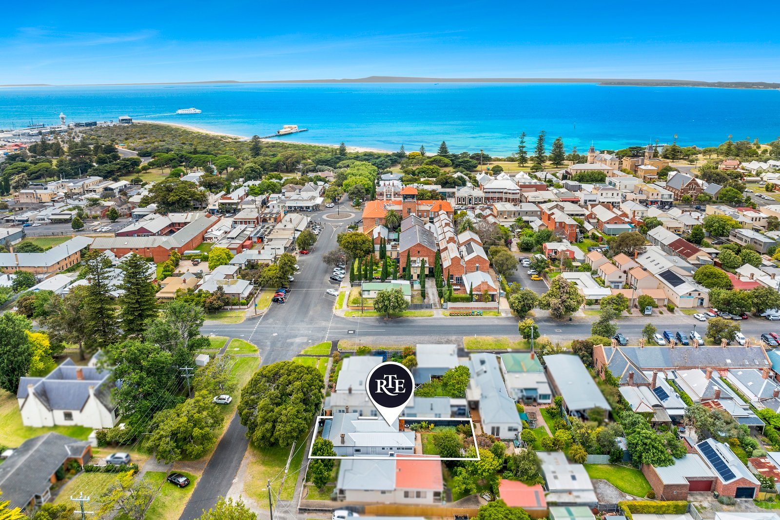 Real Estate and Property in 19 Hobson Street, Queenscliff, VIC