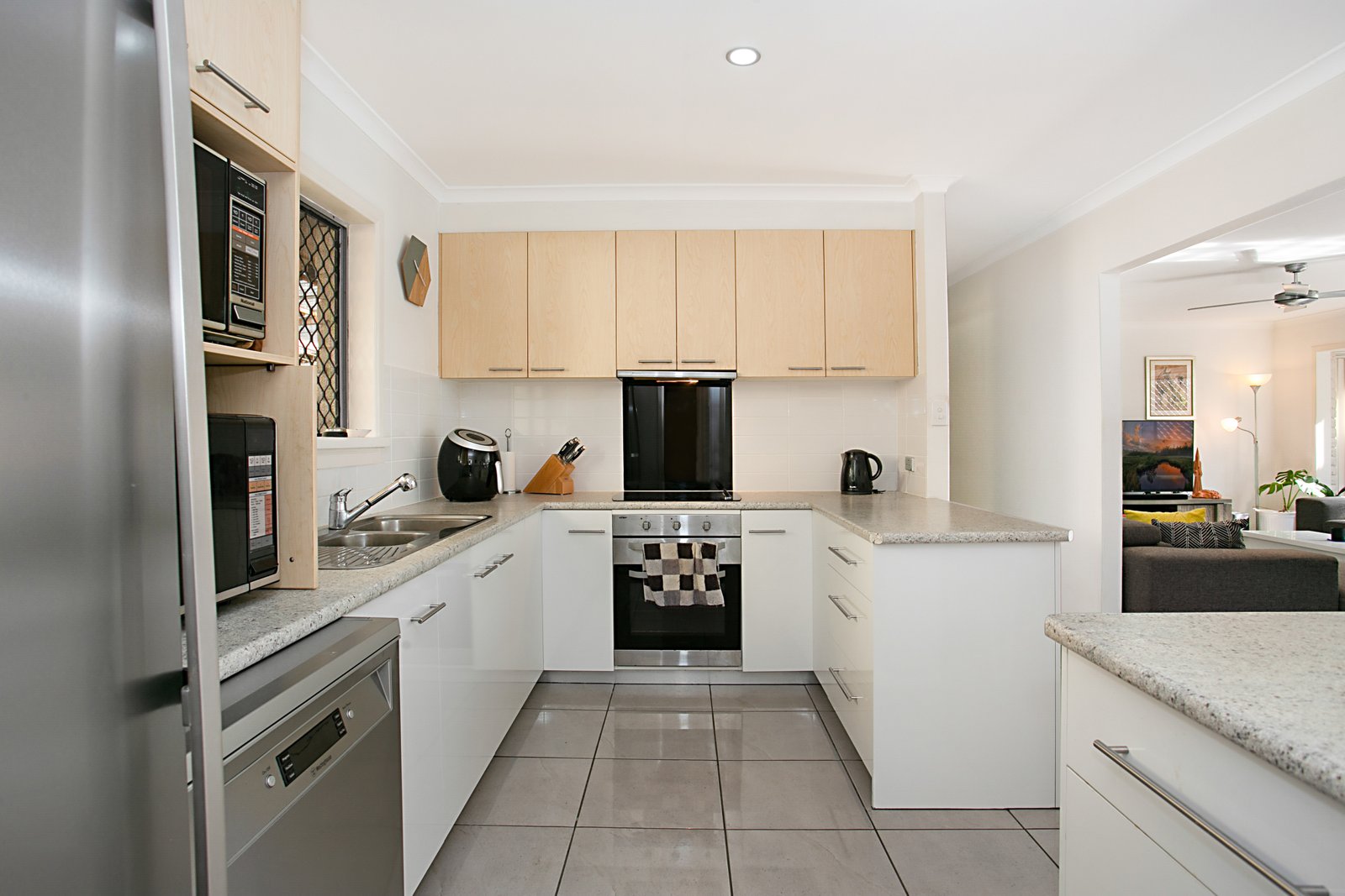 19 Holden Street TWEED HEADS SOUTH 5