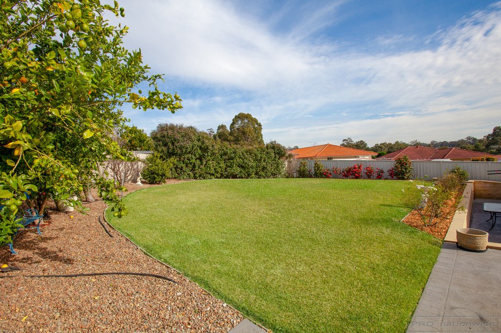 19 Holliday Close RUTHERFORD 7