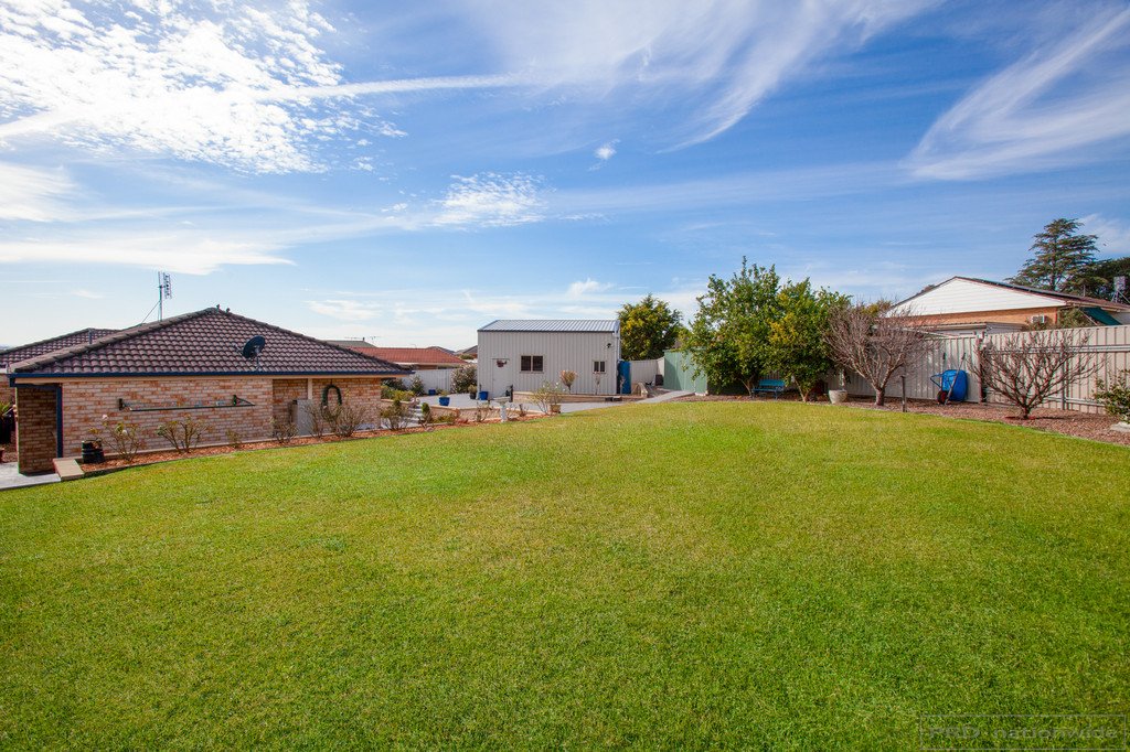 19 Holliday Close RUTHERFORD 8