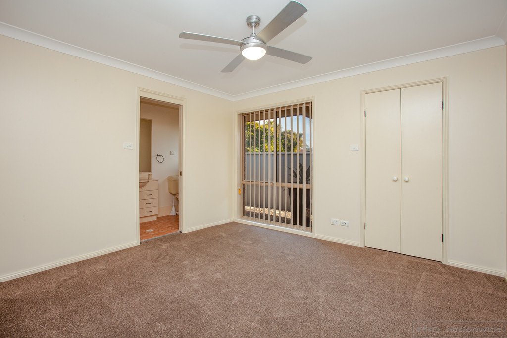 19 Holliday Close RUTHERFORD 21