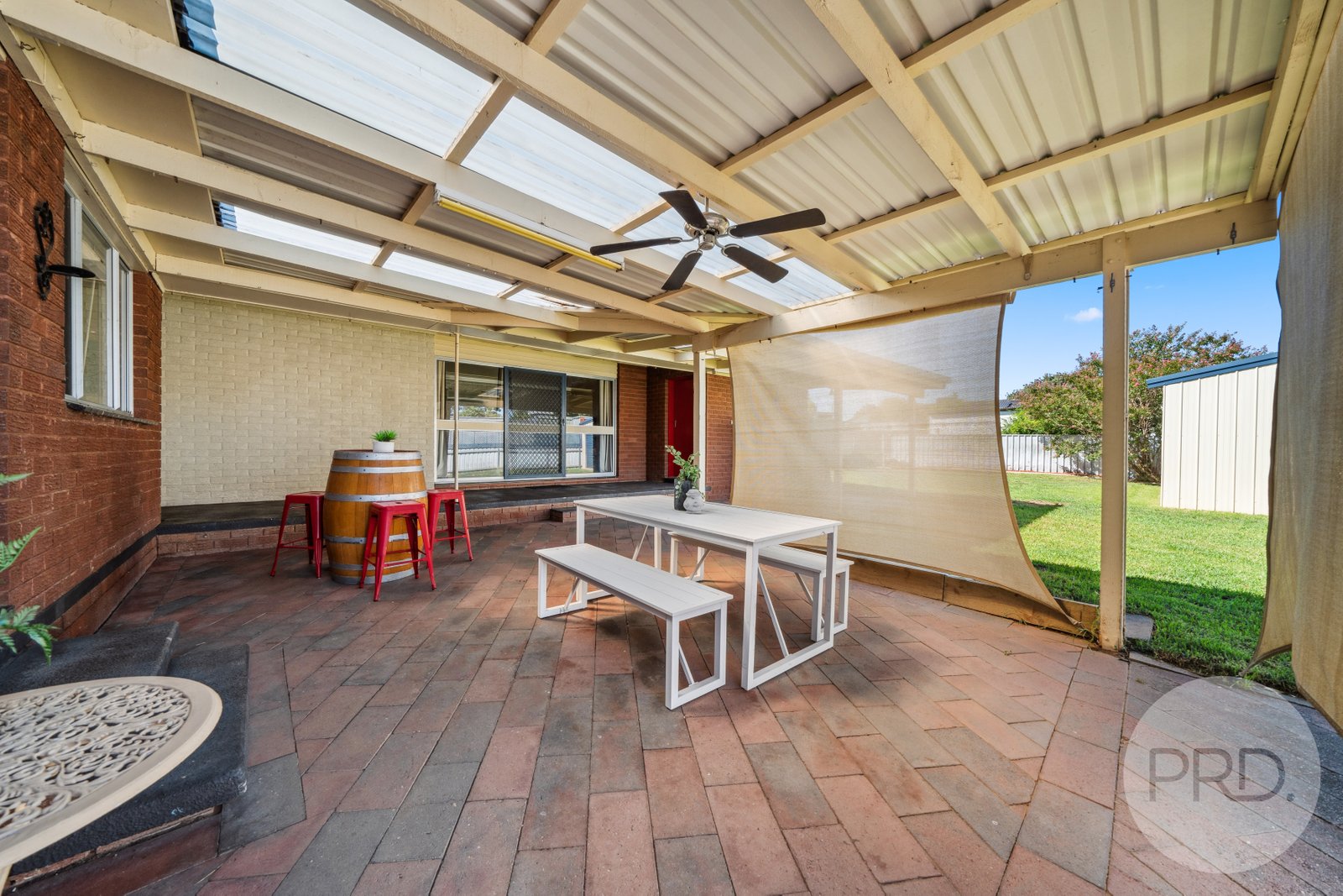 19 Holloway Street TOLLAND 15