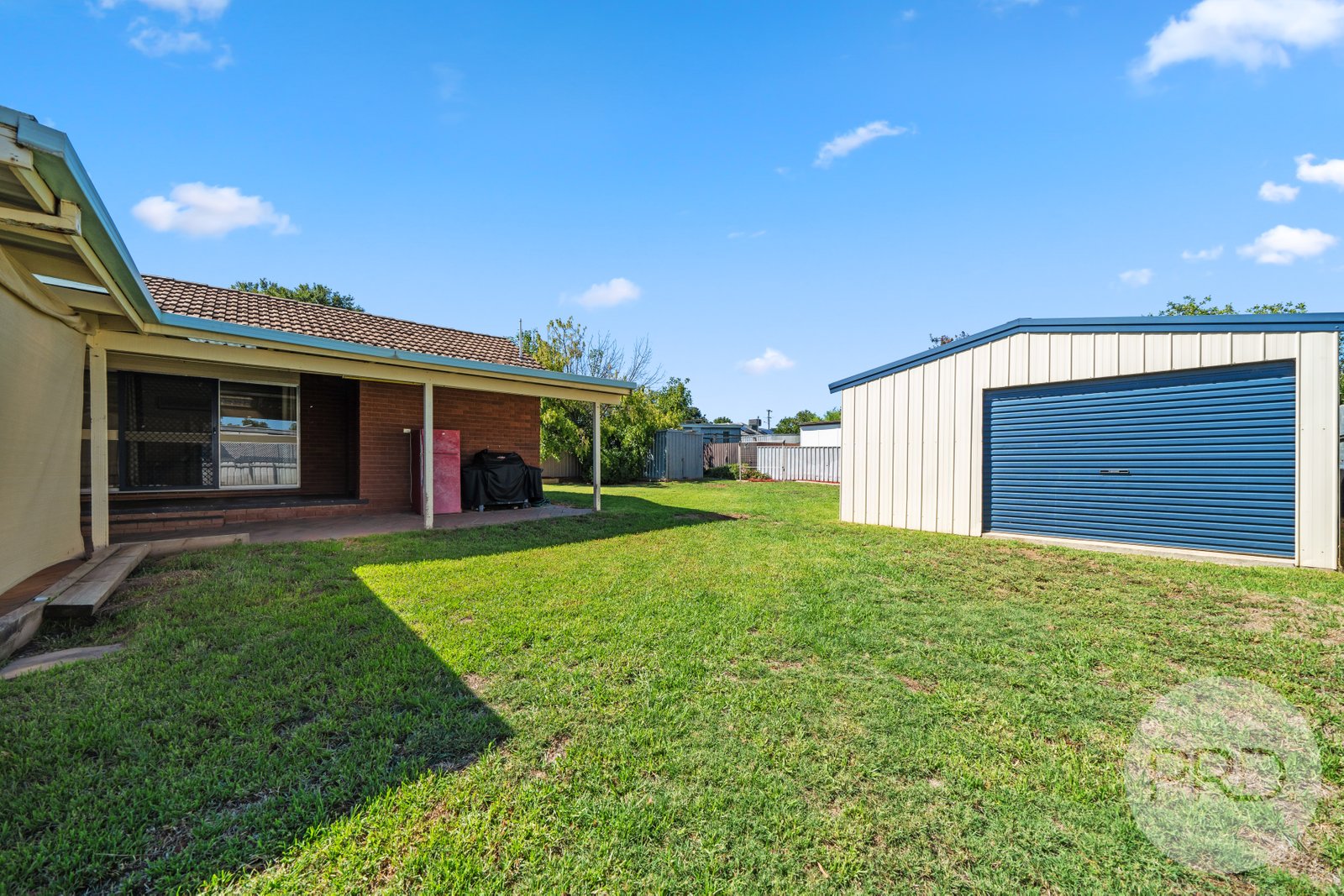 19 Holloway Street TOLLAND 17