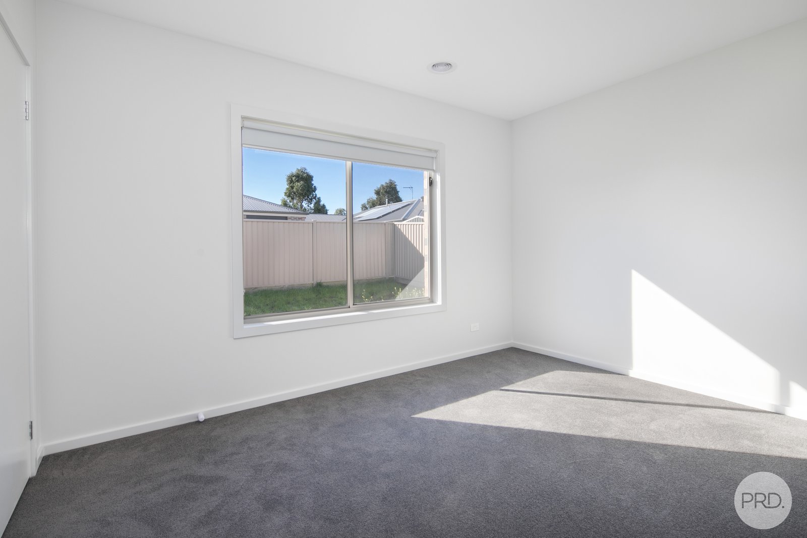 19 Honey Eater Drive WINTER VALLEY 9