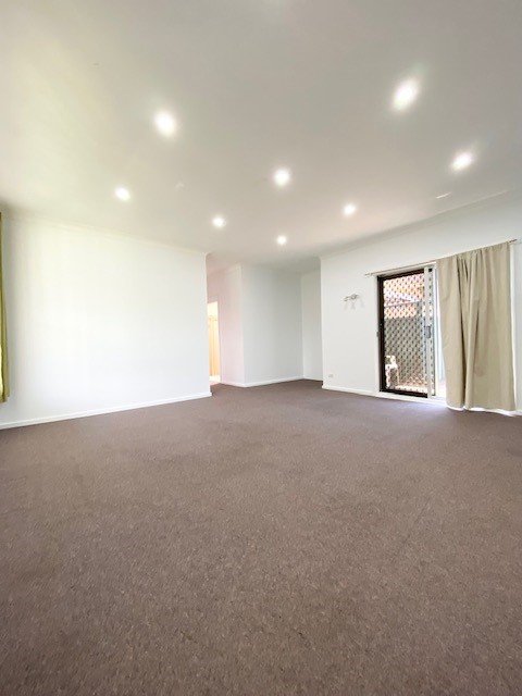 1/9 Horbury Street SANS SOUCI 3
