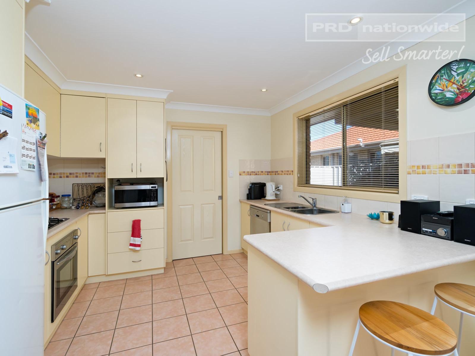 1/9 Inglis Street LAKE ALBERT 4