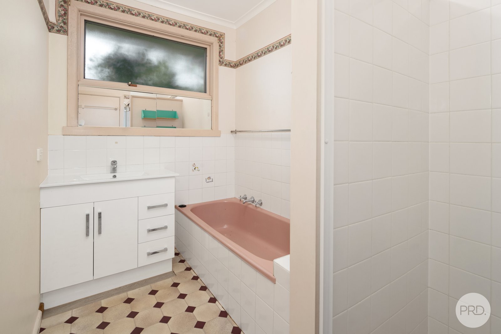 19 Ivanhoe Street WENDOUREE 6