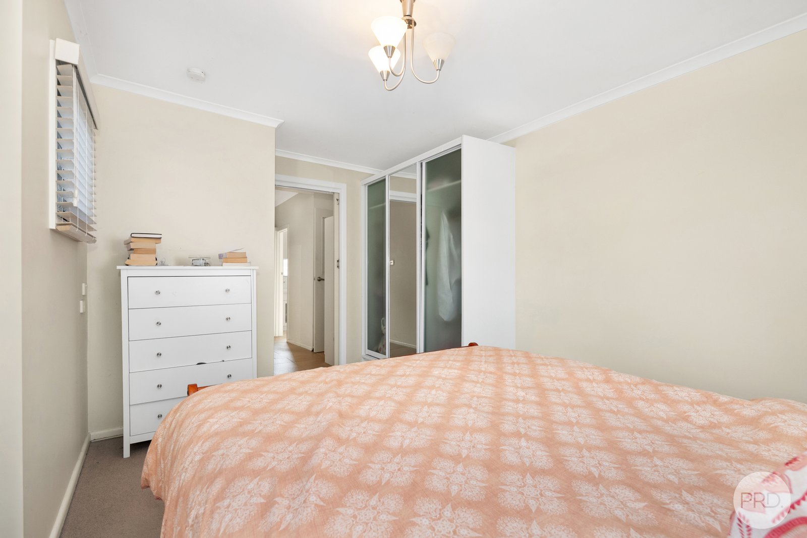 19 James Street GOLDEN POINT 8