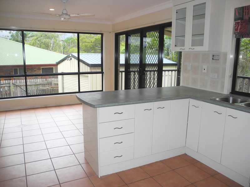 19 Jarrah Drive BOYNE ISLAND 14