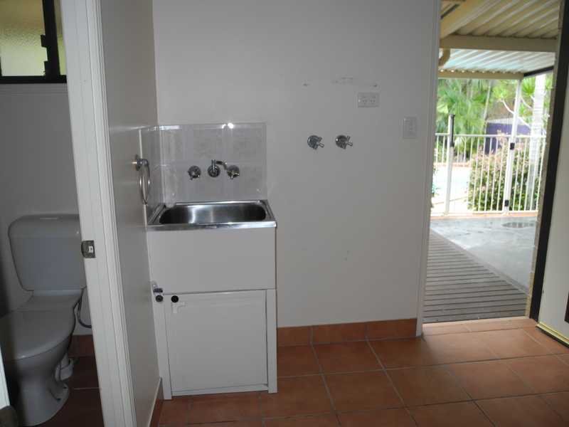 19 Jarrah Drive BOYNE ISLAND 17