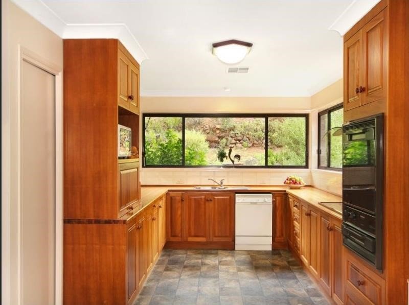 19 Jodie Court TAMWORTH 2