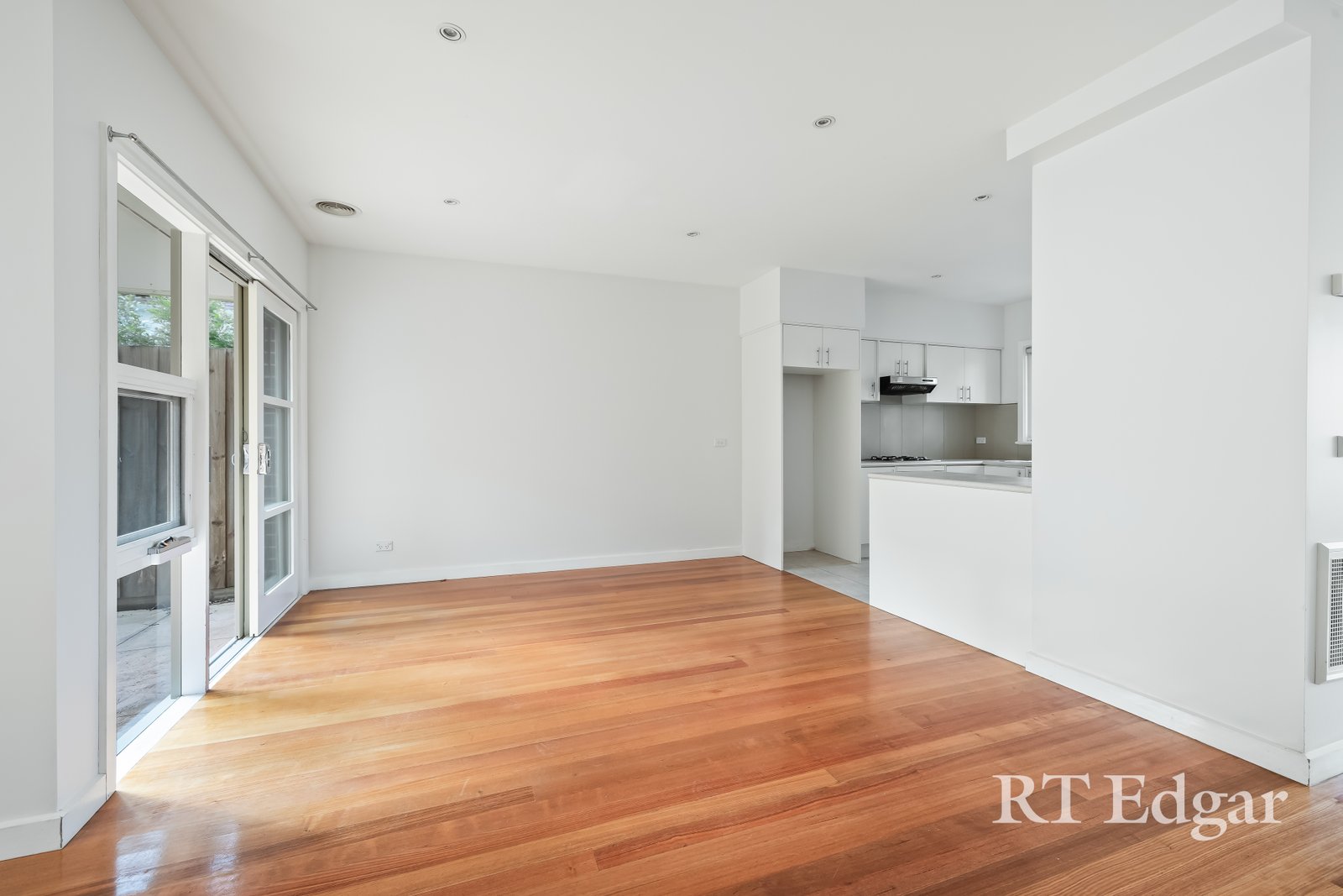 Real Estate and Property in 19 Kalimna Street, Preston, VIC