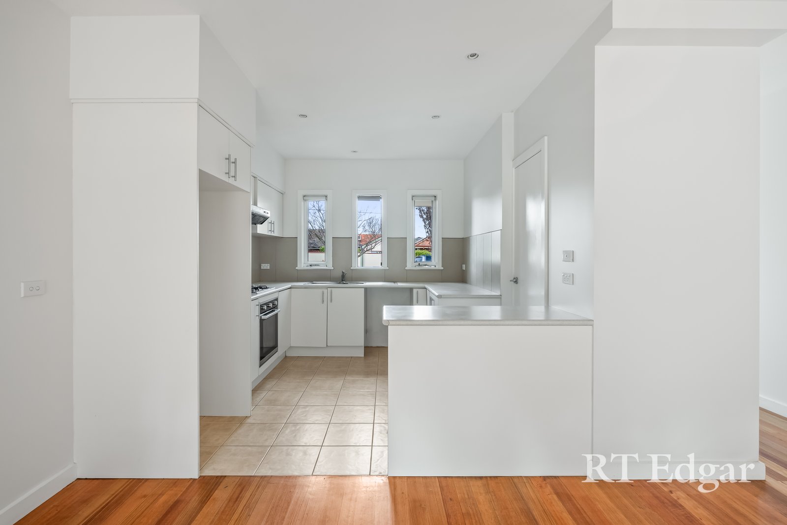 Real Estate and Property in 19 Kalimna Street, Preston, VIC