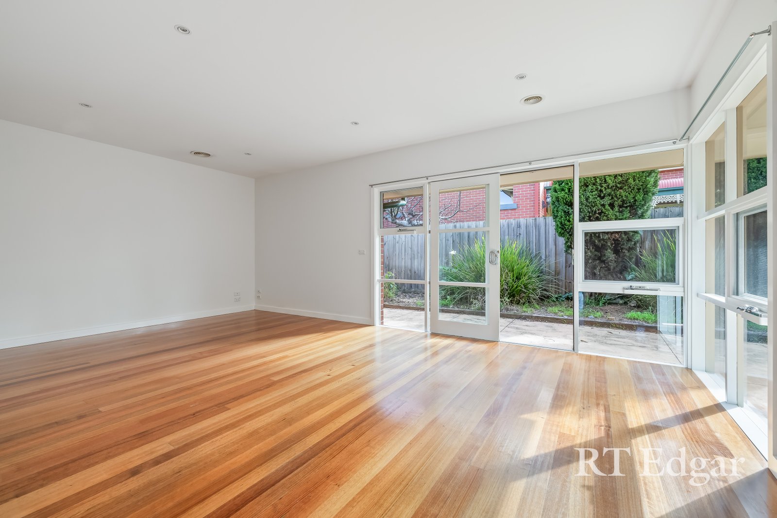 Real Estate and Property in 19 Kalimna Street, Preston, VIC