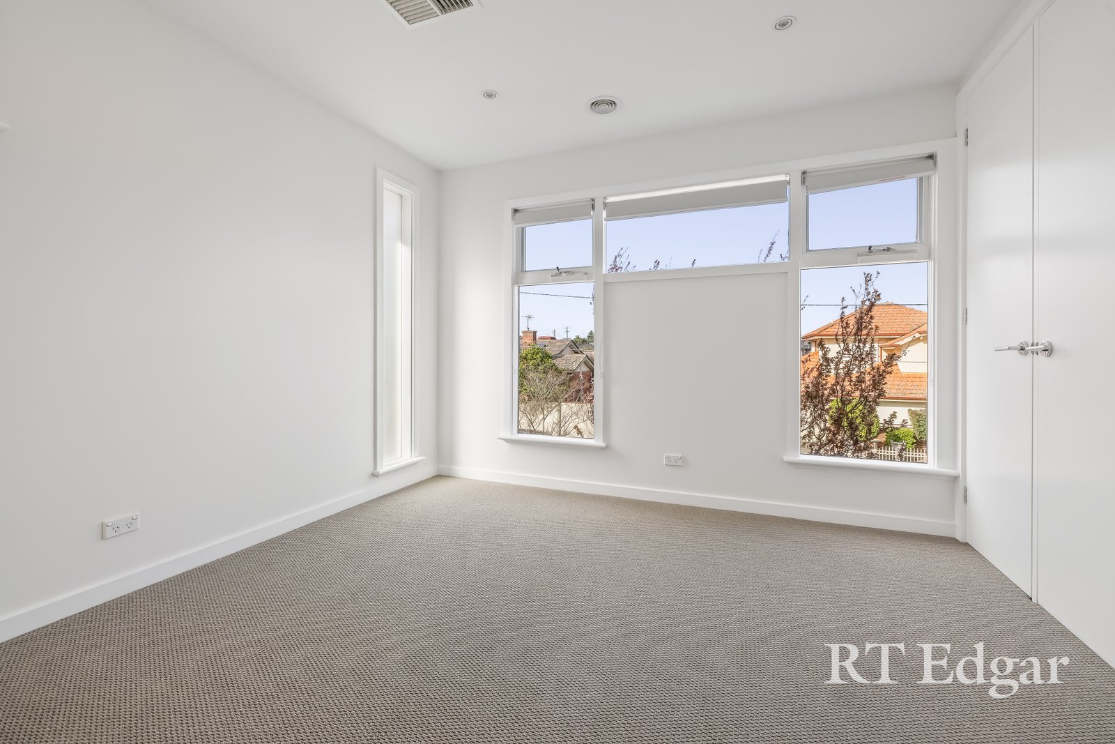 Real Estate and Property in 19 Kalimna Street, Preston, VIC