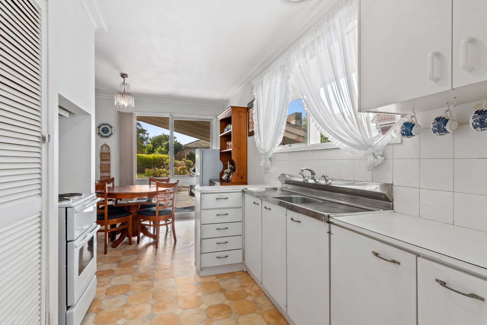 Gallery: 19 Karana Avenue