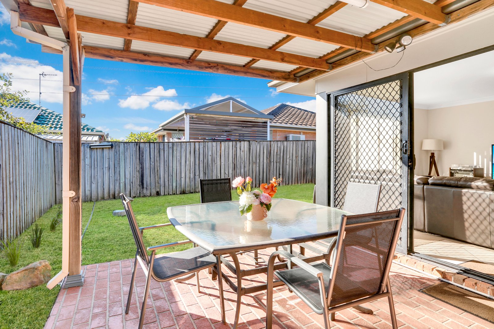 19 Karara Avenue HORSLEY 8