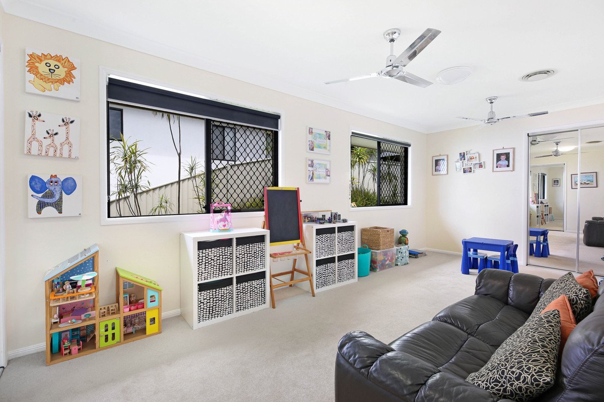 19 Kauri Pine Street Reedy Creek 15