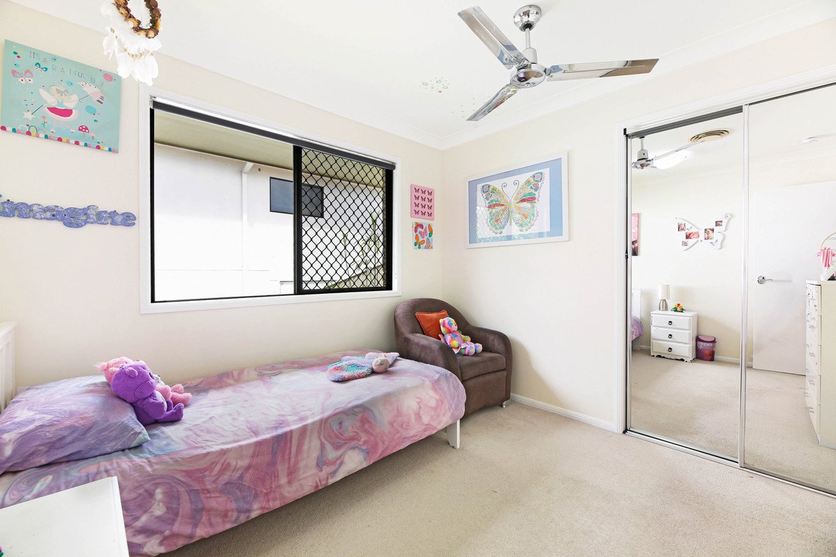 19 Kauri Pine Street Reedy Creek 17