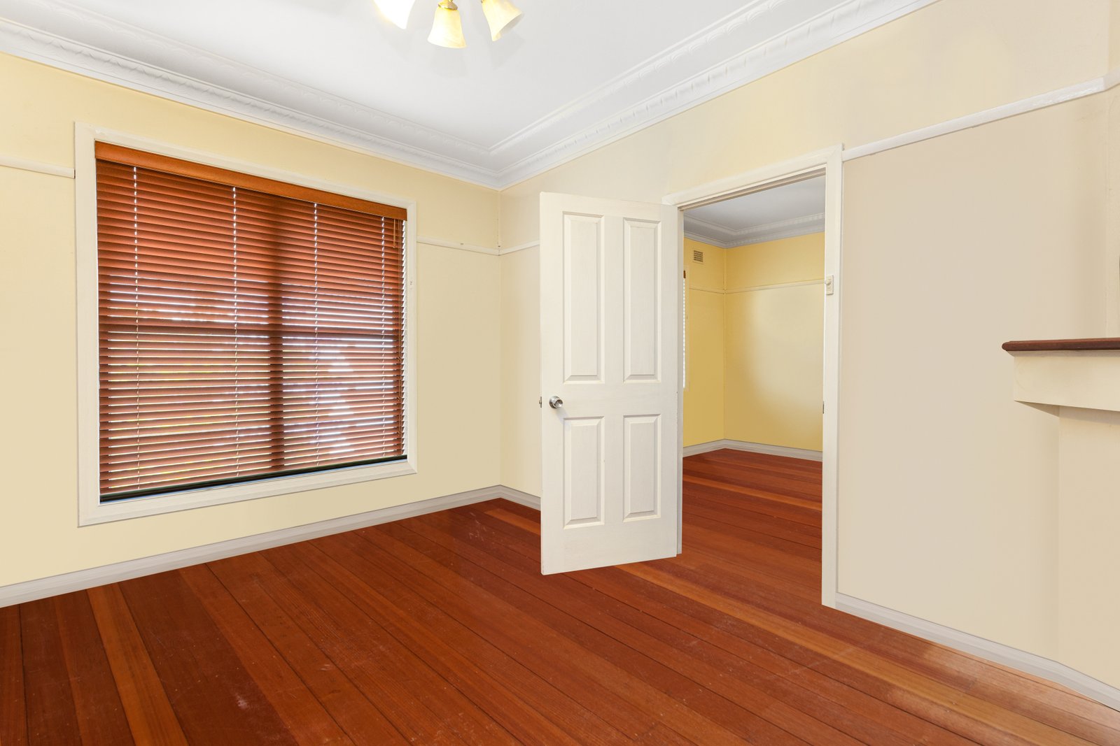 19 Kenneth Street EAST MAITLAND 15