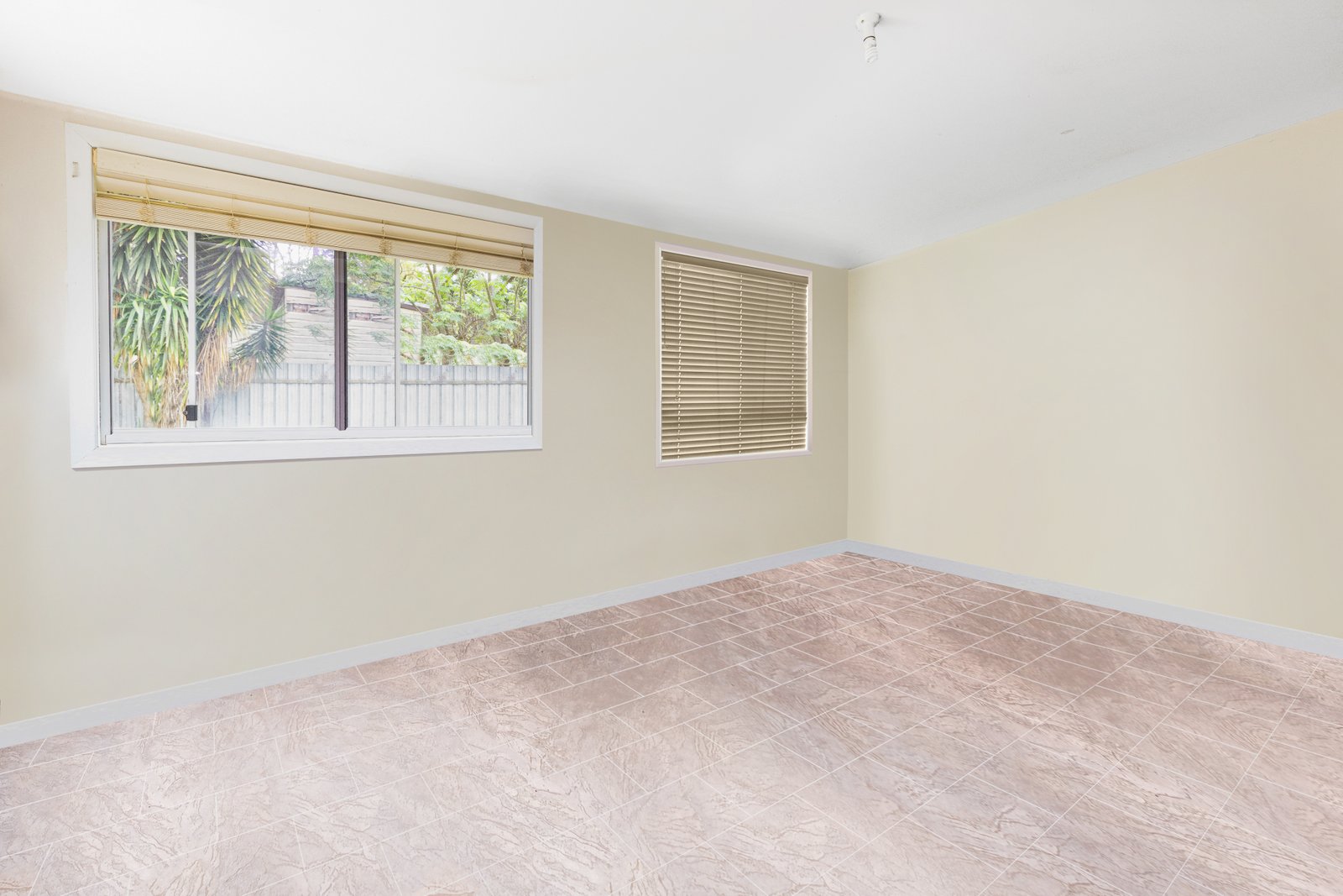 19 Kenneth Street EAST MAITLAND 18