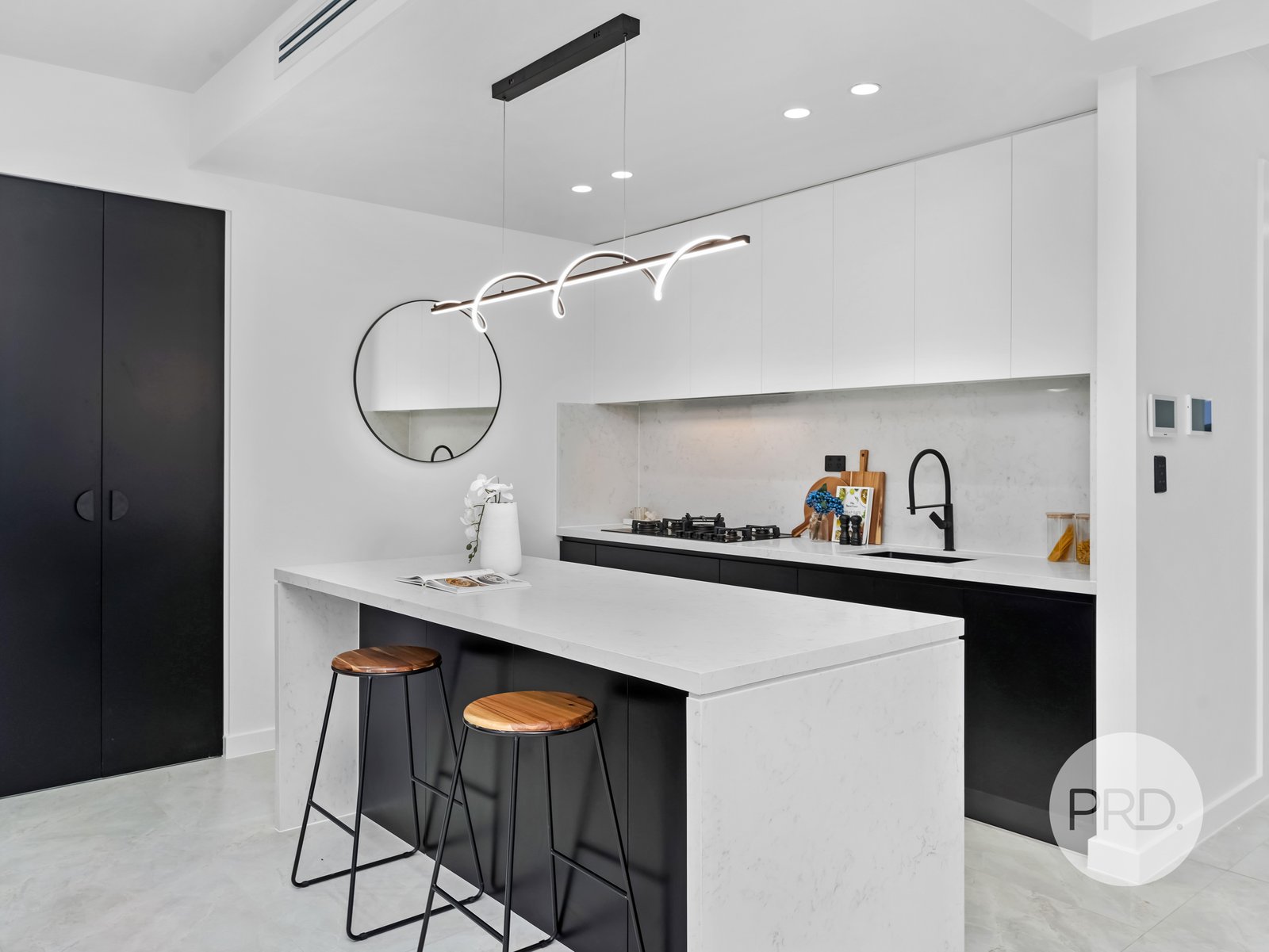 19 Kensell Street AUSTRAL 9