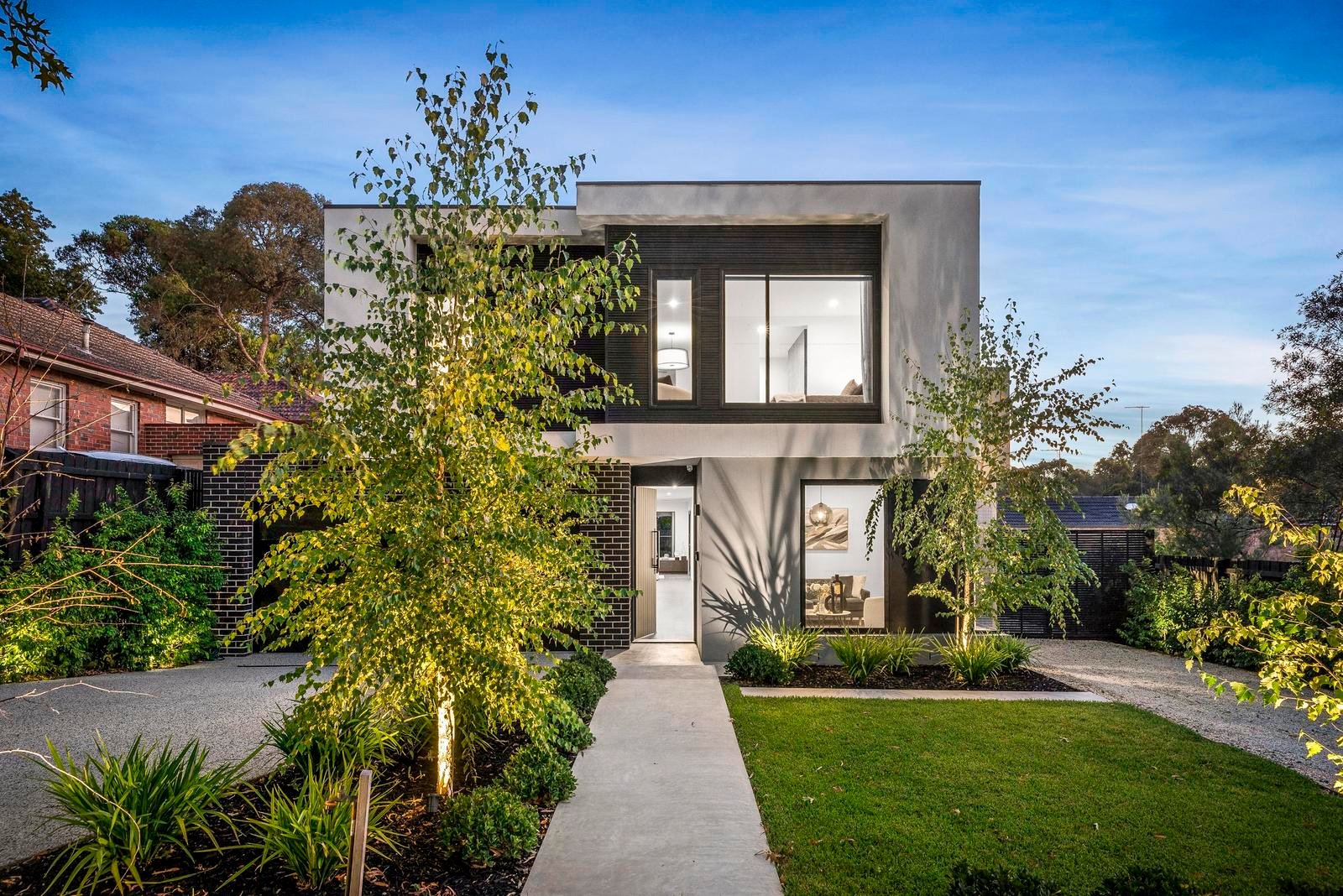 19 Keystone Crescent, Kew East VIC 3102
