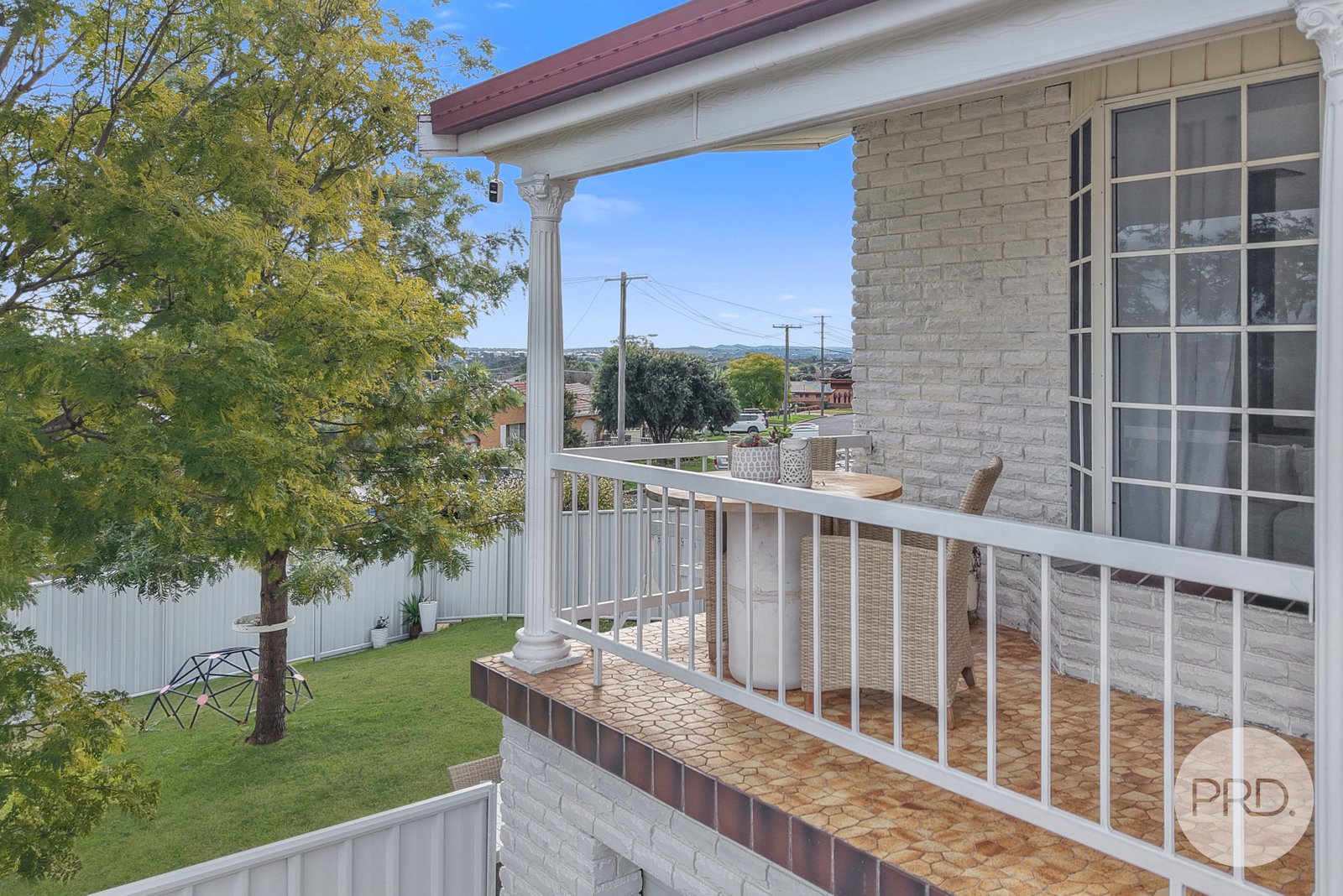 19 Kinarra Street TAMWORTH 2