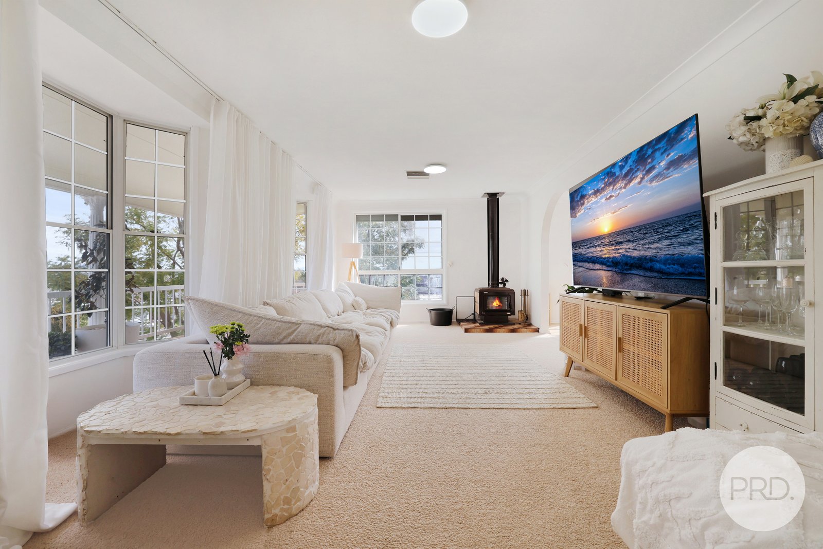 19 Kinarra Street TAMWORTH 9