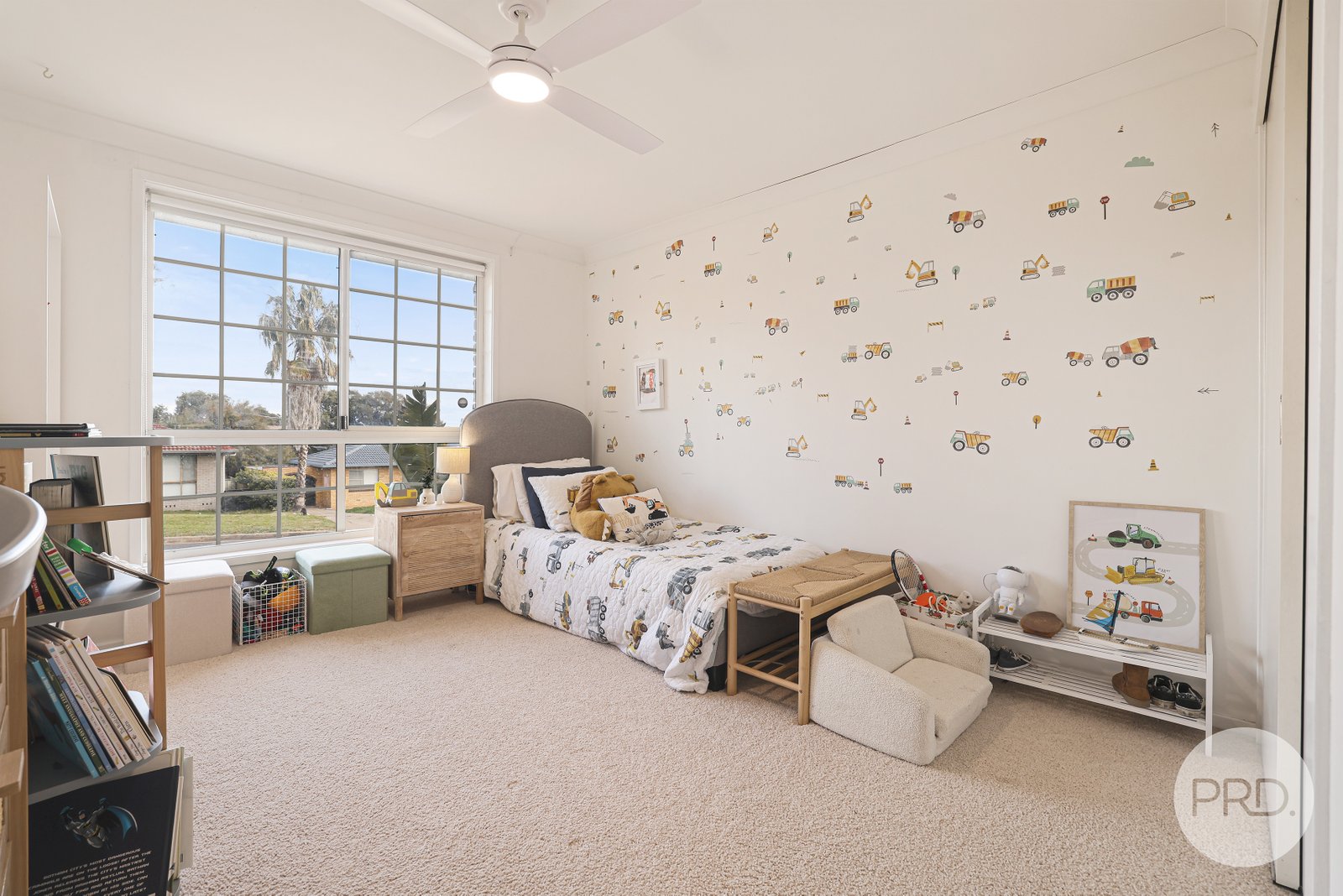 19 Kinarra Street TAMWORTH 23