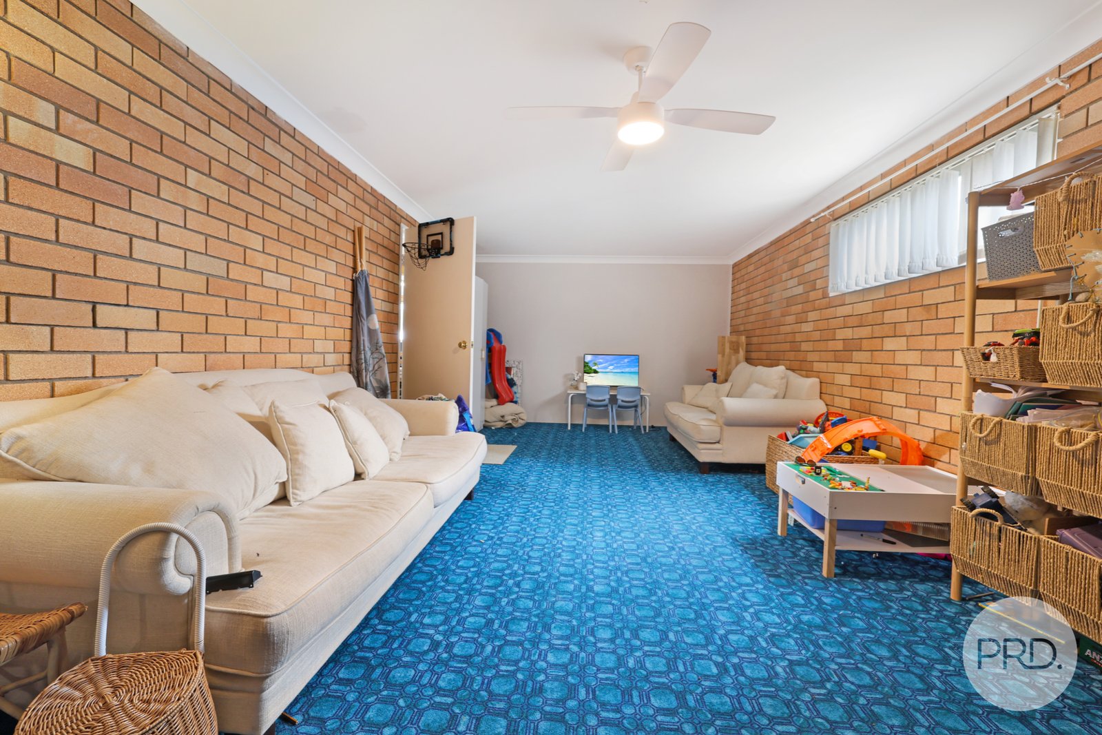 19 Kinarra Street TAMWORTH 25