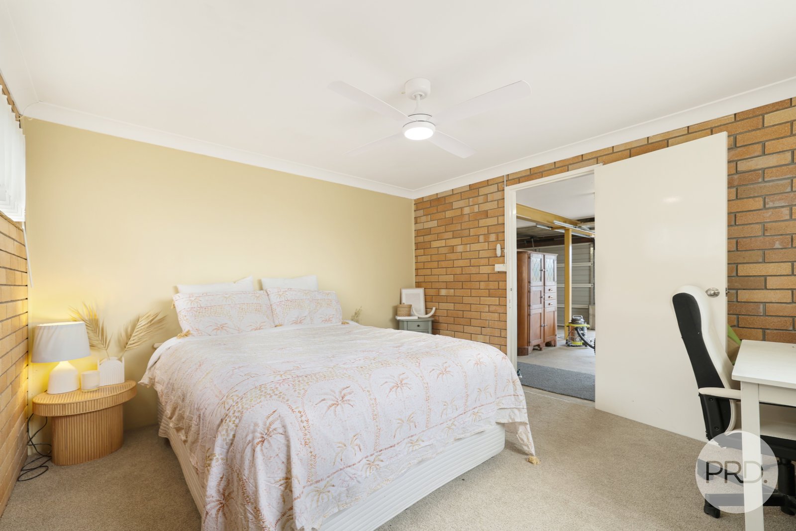 19 Kinarra Street TAMWORTH 27