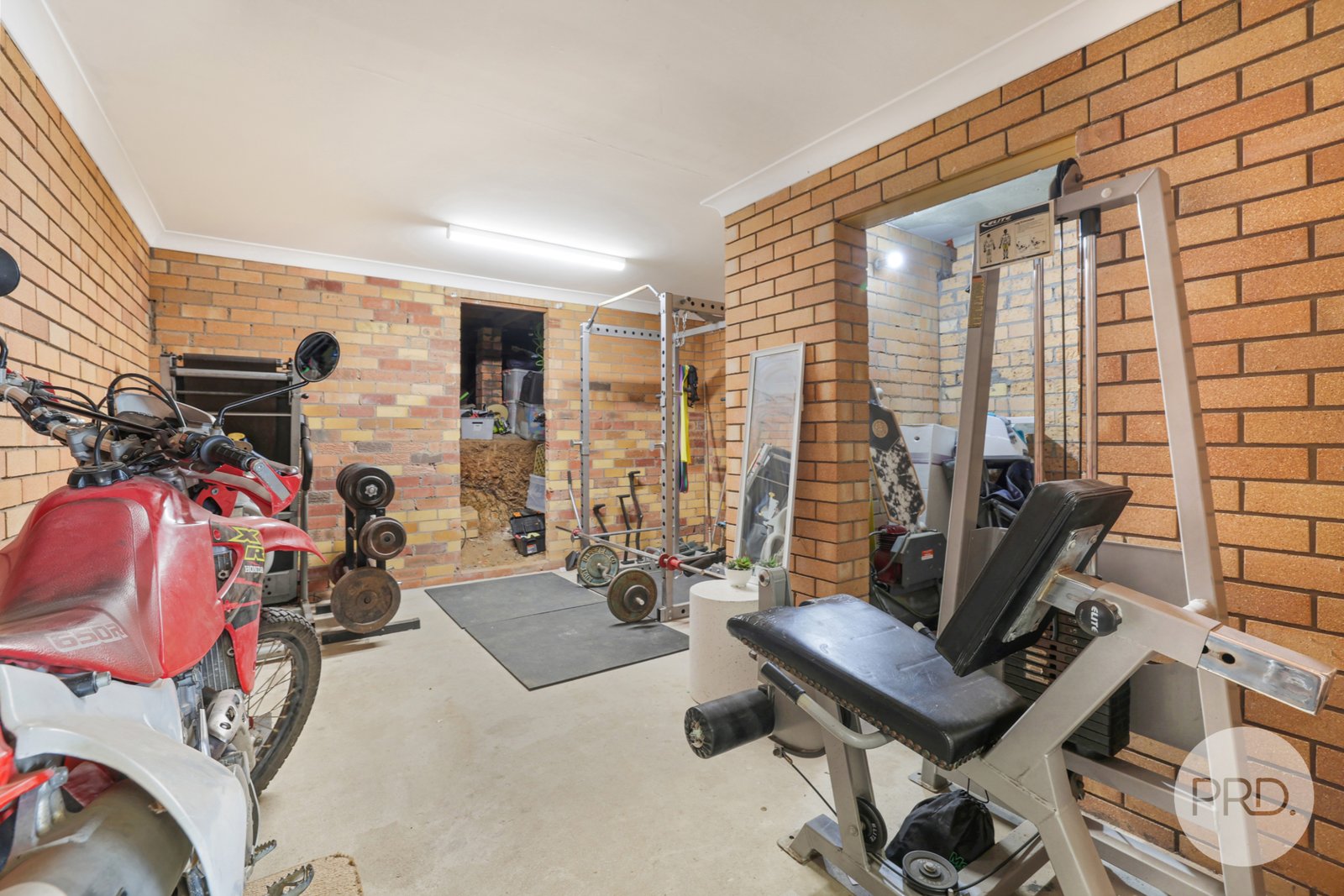 19 Kinarra Street TAMWORTH 28