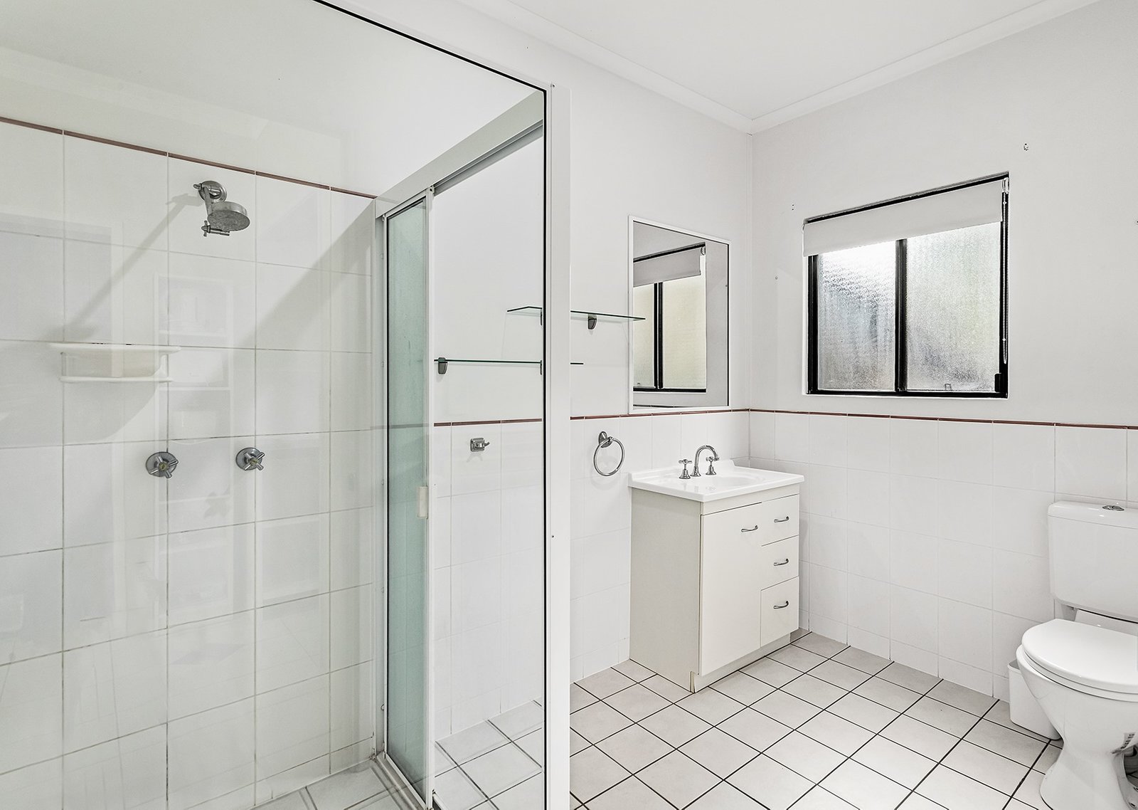 19 Kingfisher Terrace JUBILEE POCKET 19