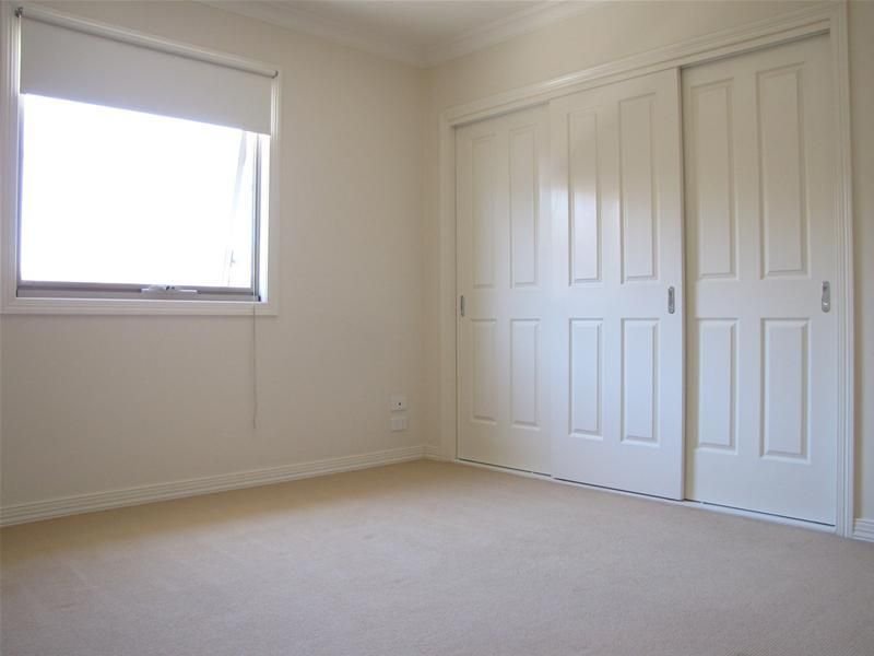 Gallery: 19 Kingswood Rise
