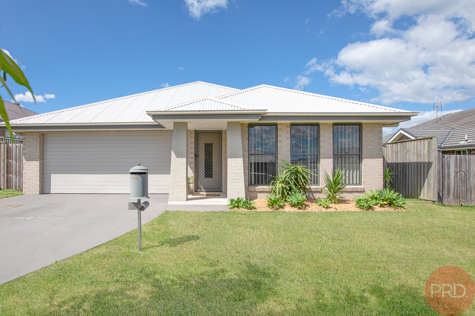 19 Kite Street ABERGLASSLYN 1