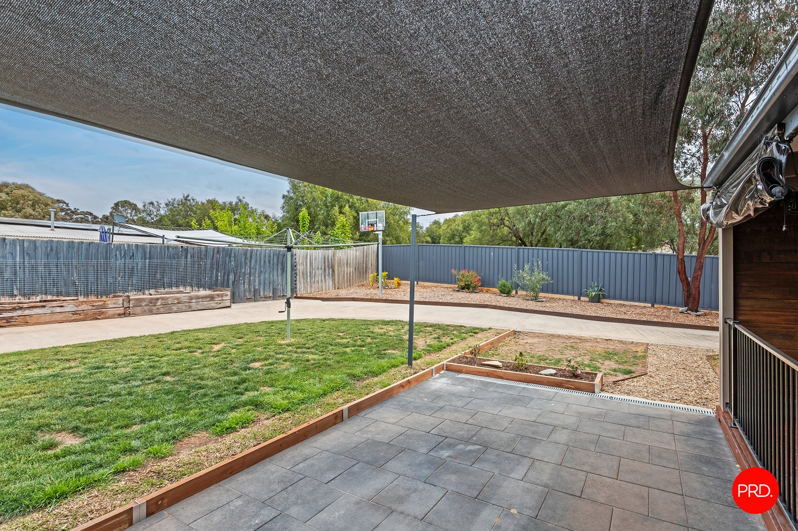 19 Knape Street LONG GULLY 14