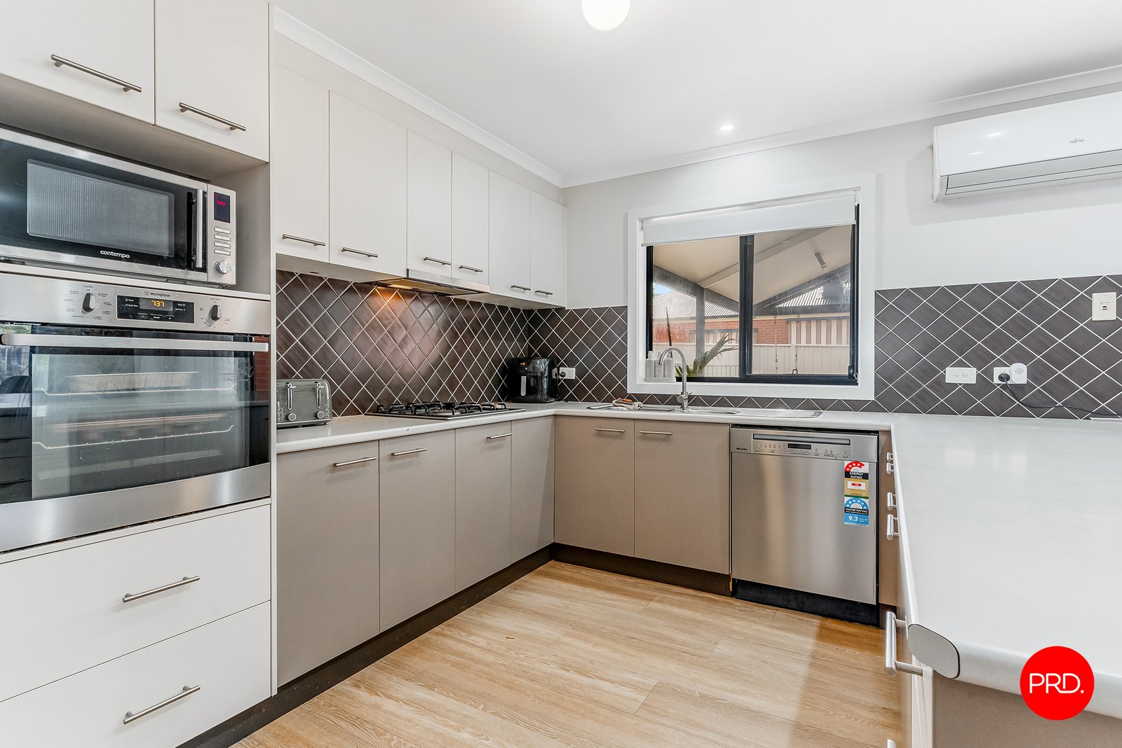 19 Kooringal Drive EAGLEHAWK 4