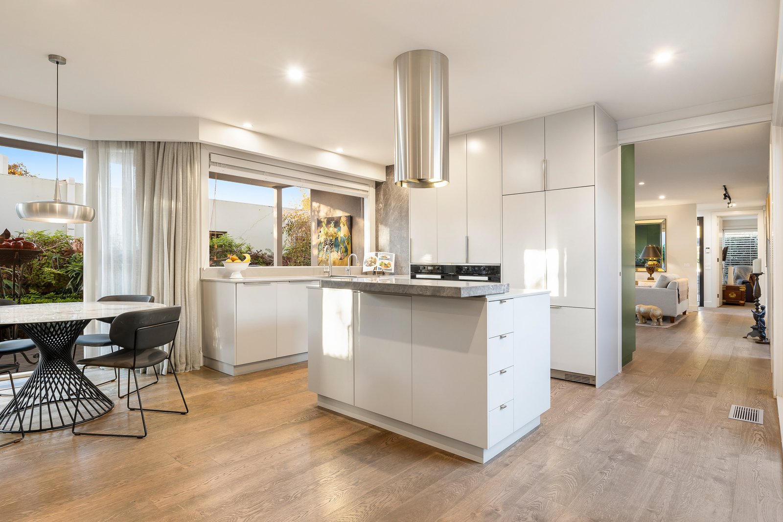 Gallery: 19 Laburnum Street