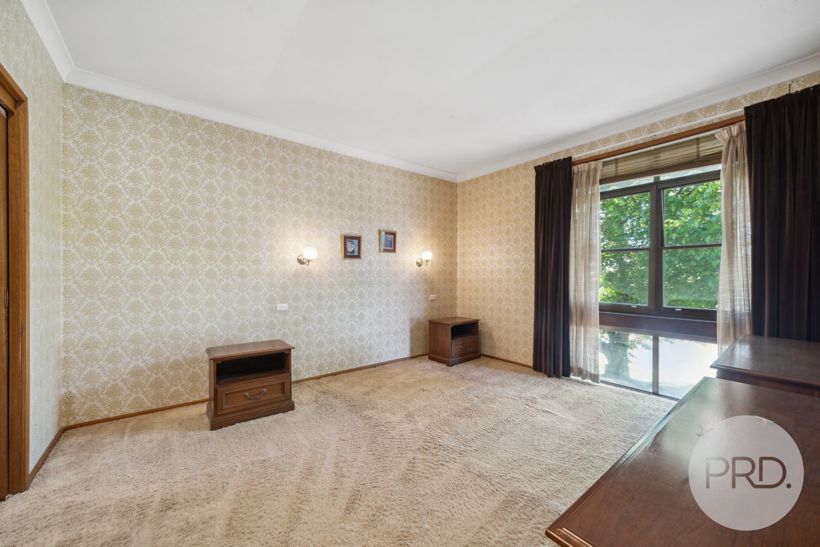 19 Lakeside Drive LAKE ALBERT 8