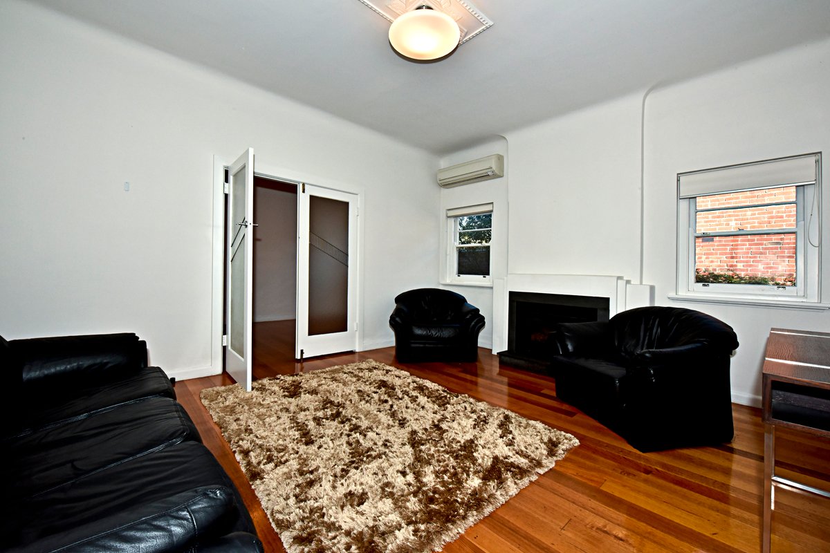 Gallery: 19 Lalbert Crescent