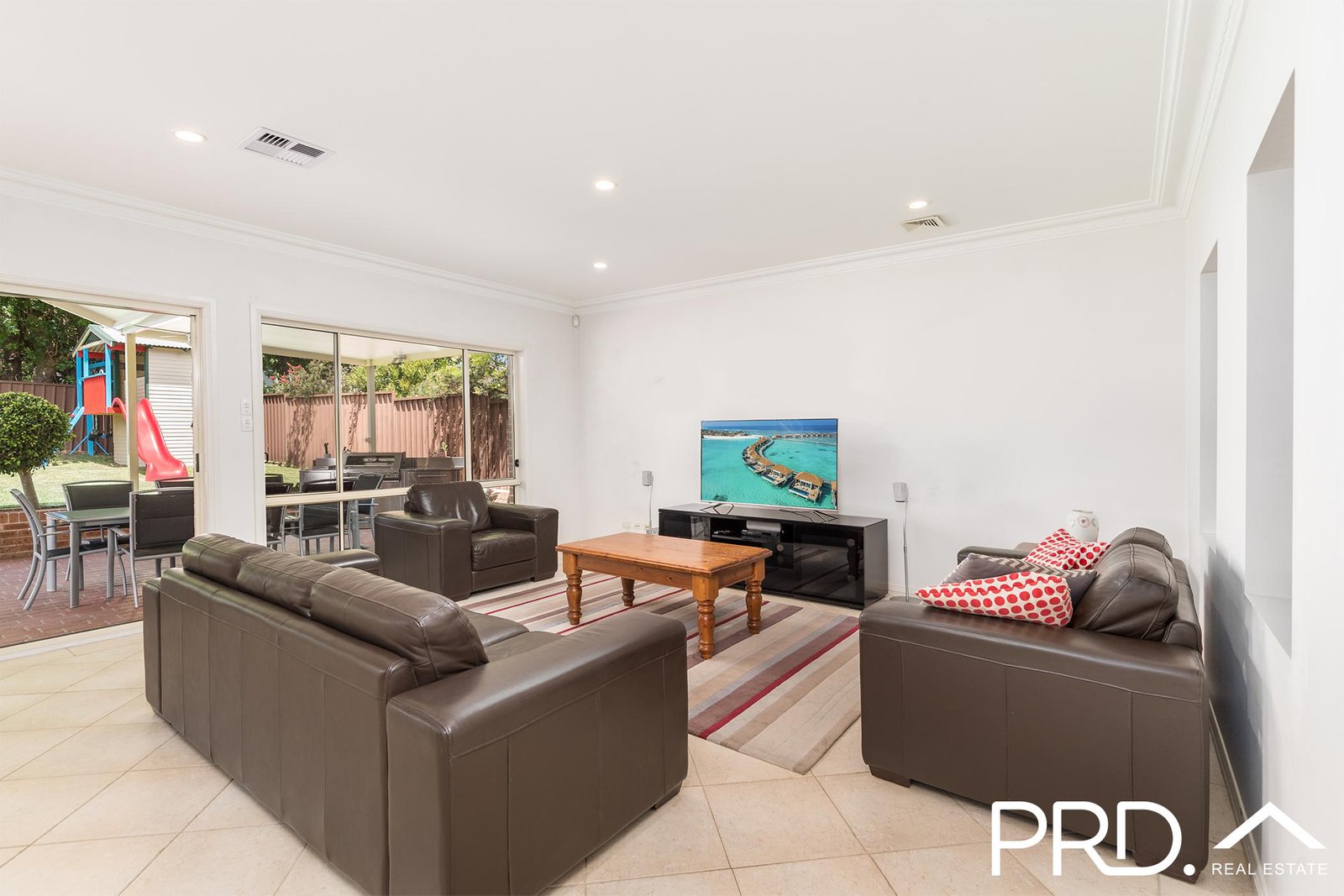 19 Lambeth Street PANANIA 2